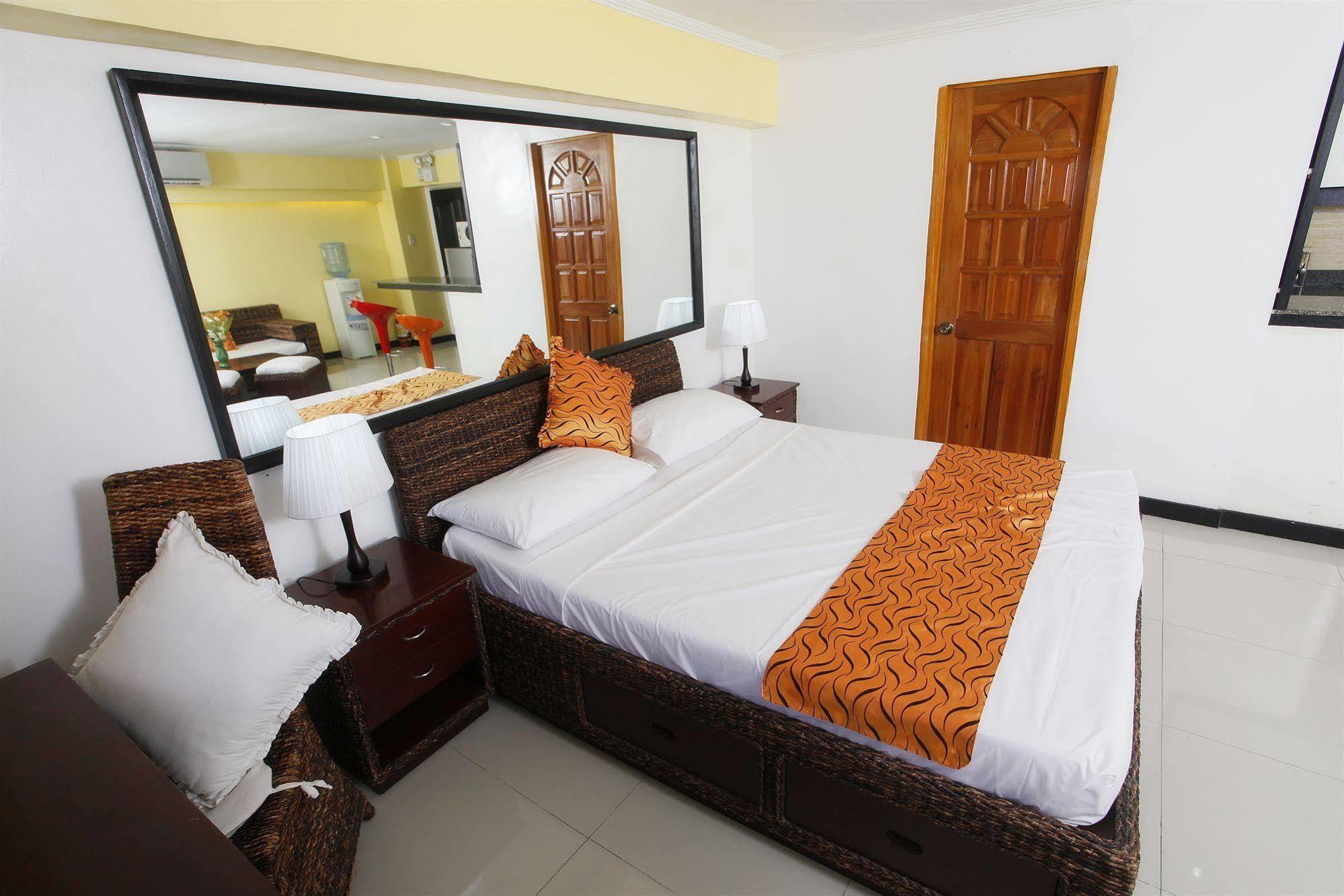Sdr Serviced Apartments Cebu Eksteriør billede